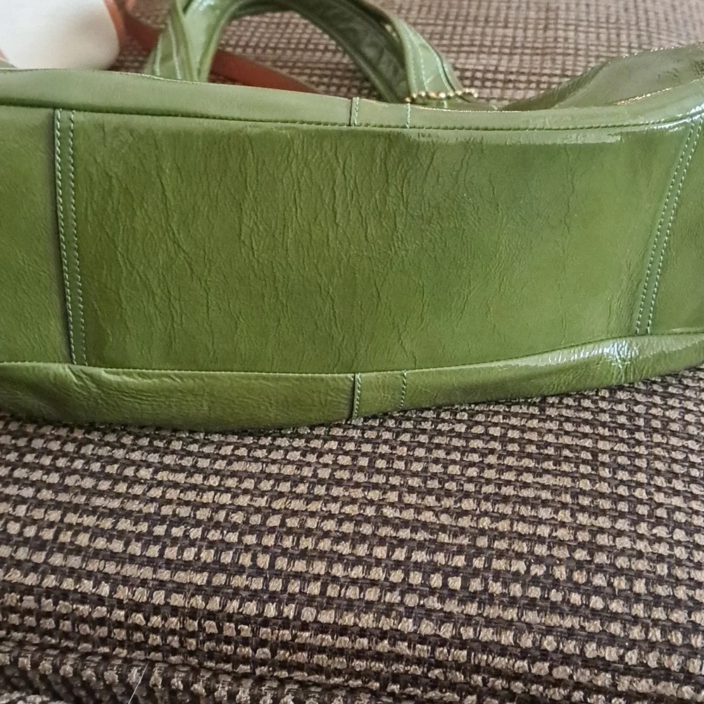 Coach Ergo Pleated Framed Satchel-Style No. 12520 Released About 2008โ๏ธ๐๐๐๐ - Picture 7 of 16